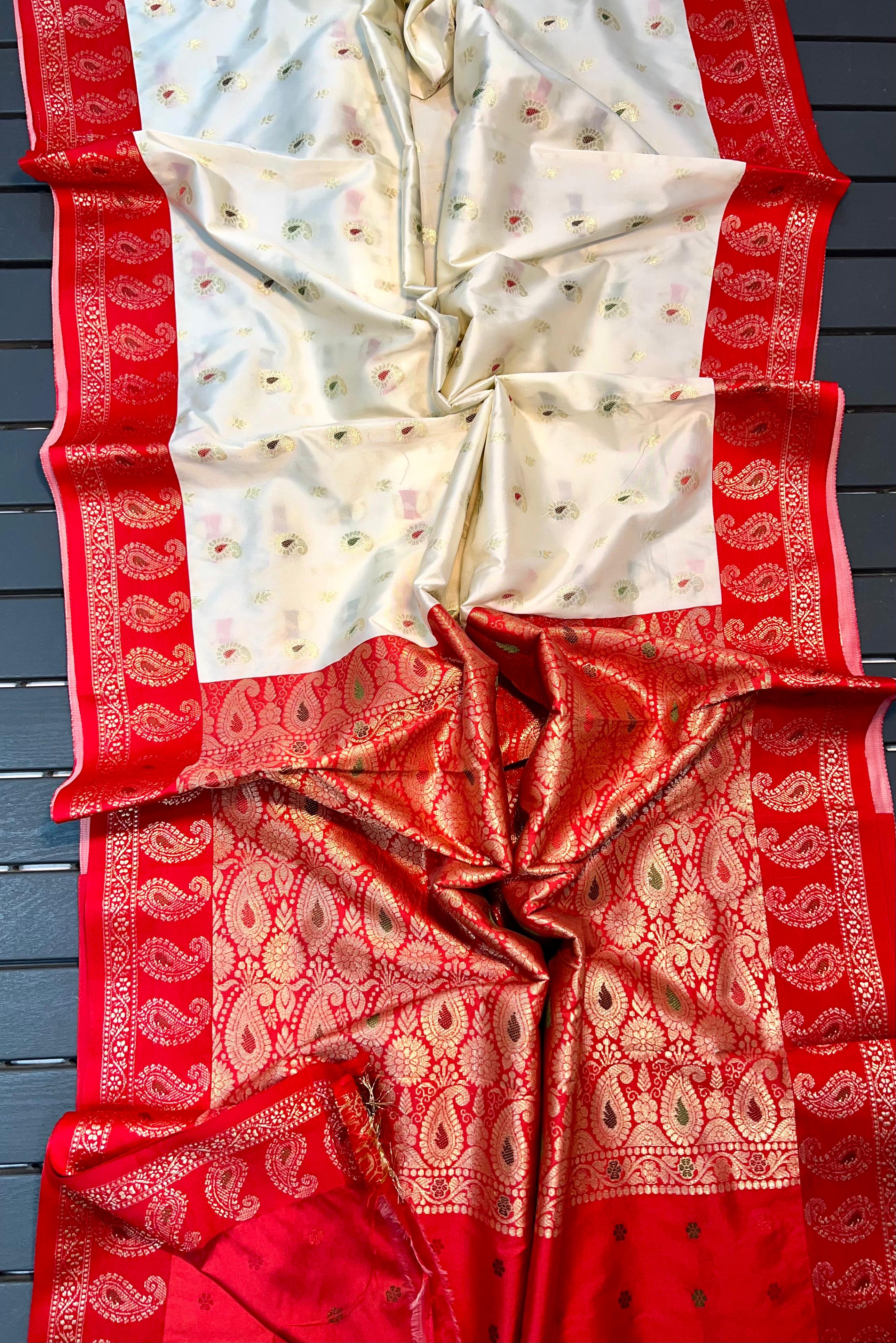 AARIN Baari - Shaoli Semi Maheshwari Silk Saree