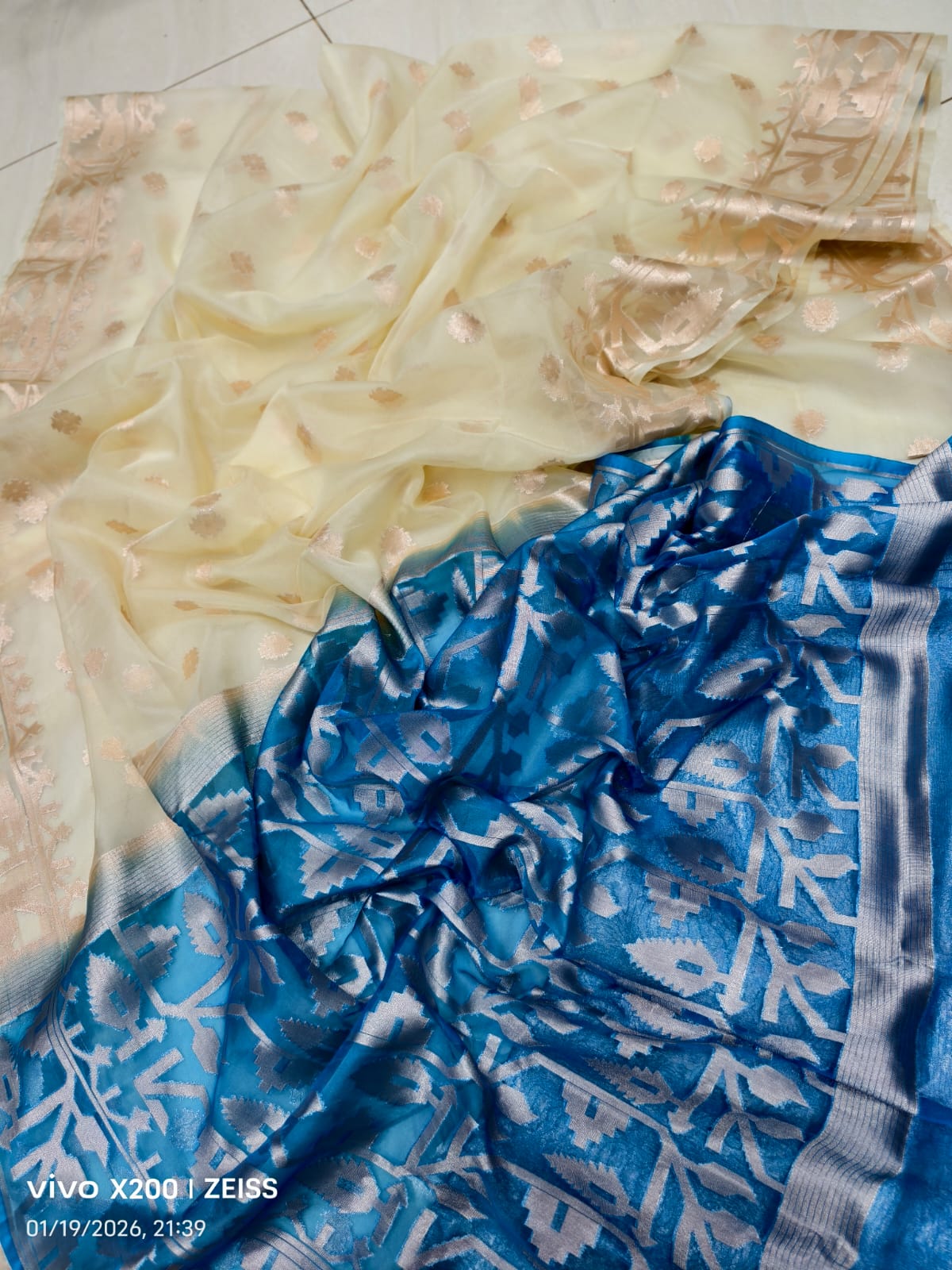 AARIN Baari - Bonolota Cotton Silk Saree